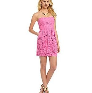 Jessica Simpson women's pointed ruffle strapldress